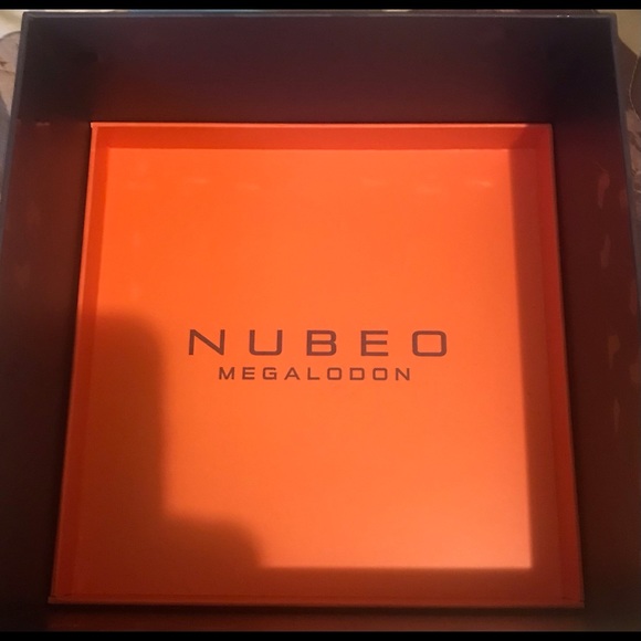 Nubeo Megalodon - Picture 4 of 8